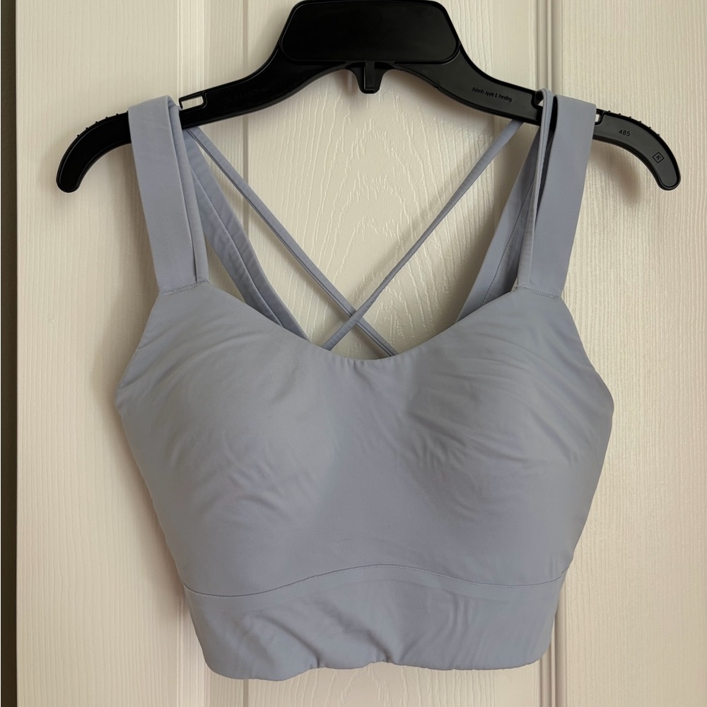 Lululemon Athletica like a cloud high support D/DD